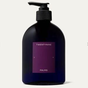 New 29 Palms Moonlight Mesa Hand Wash
500 mLBergamot, Jojoba, Aloe Leaf
